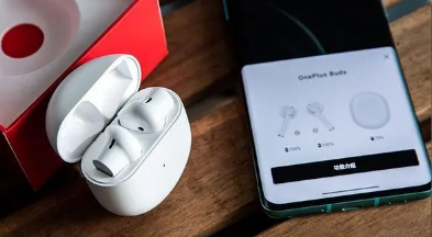 OnePlus Buds Nord CE无线耳塞拆箱和第一眼