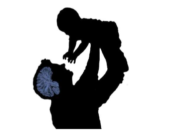 根据核磁共振扫描前后对比父亲身份改变了男人的大脑