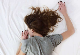 在睡眠期间大脑区域同步以产生运动记忆
