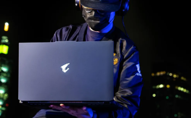 技嘉AORUS 17X和AORUS 15X游戏笔记本电脑公布