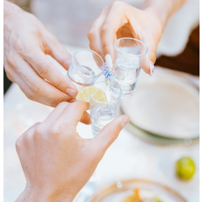 什么是最低热量的酒精饮料