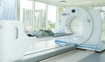 MIM软件庆祝MTIC的第一台全身PET/CT扫描仪