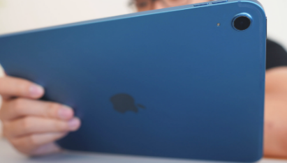 第10代iPad的设计焕然一新更贴近iPad系列的其他产品