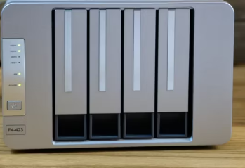 TerraMaster F4 423 NAS评测预算内的简化网络存储