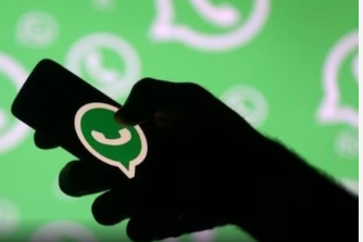 WhatsApp即将推出深色顶部应用栏