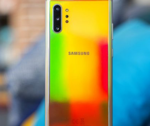 三星Galaxy Note 10 Plus配备6.8英寸动态AMOLED显示屏