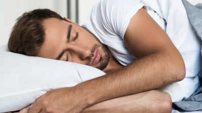 难以入睡尝试这个手指呼吸睡眠技巧几秒钟内入睡