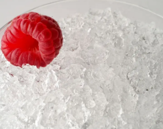 根据科学碎冰比冰块更好