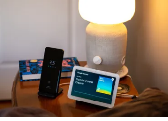 谷歌Nest Hub Fuschia 14公共预览版更新修复了奇怪的事件错误