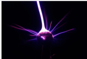 物理学家利用悬浮磁铁的新技术成功检测到微小粒子的微弱引力