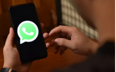 WhatsApp可能会让你选择可以与之对话的第三方聊天应用程序