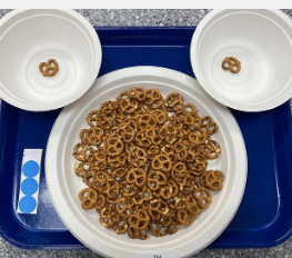 咸味零食的大小会影响饮食行为从而决定消费量