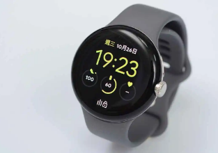 谷歌Pixel Watch 3 XL渲染图泄露展现全新设计更大显示屏
