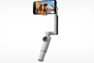 Flow Pro是首款搭载苹果DockKit的AI追踪iPhone稳定器