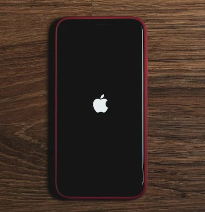 据报道 iPhone 16 系列显示屏面板将在发布前进入量产阶段
